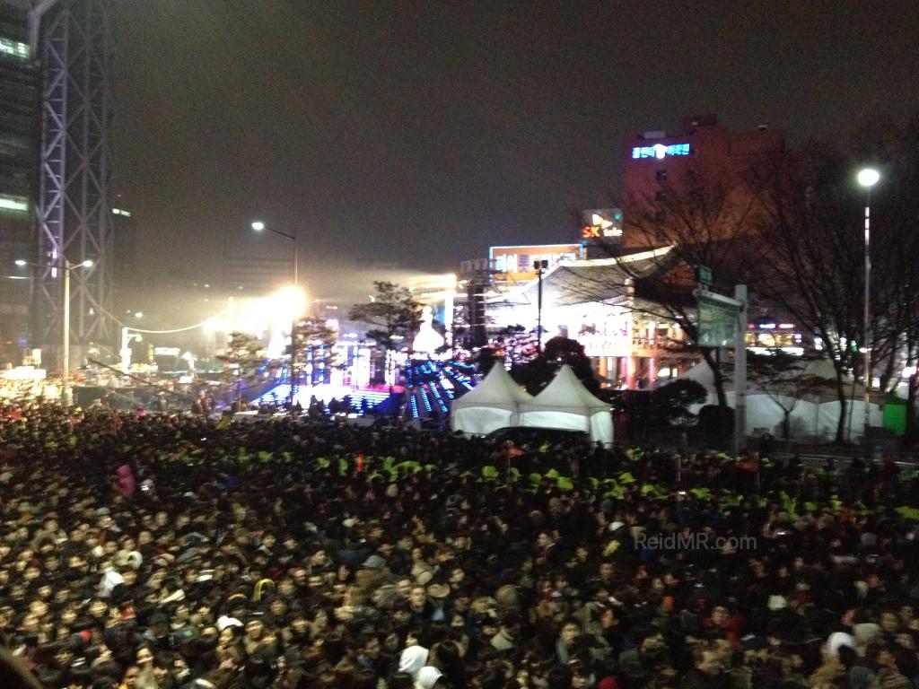 The New Year crowd at the Bosingak Bell Pavilion